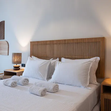 Hotel Frati Beachfront Perivolos (Santorini)