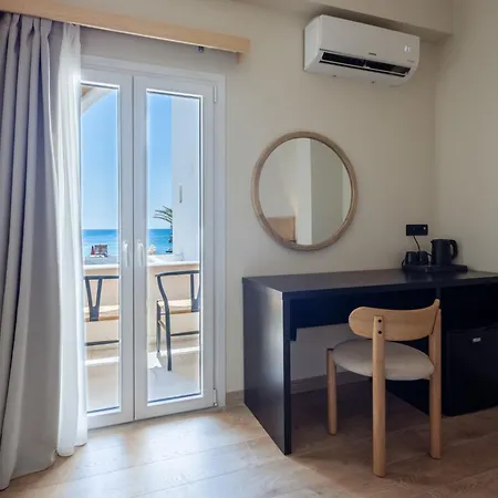 Frati Beachfront Hotel Perivolos (Santorini)