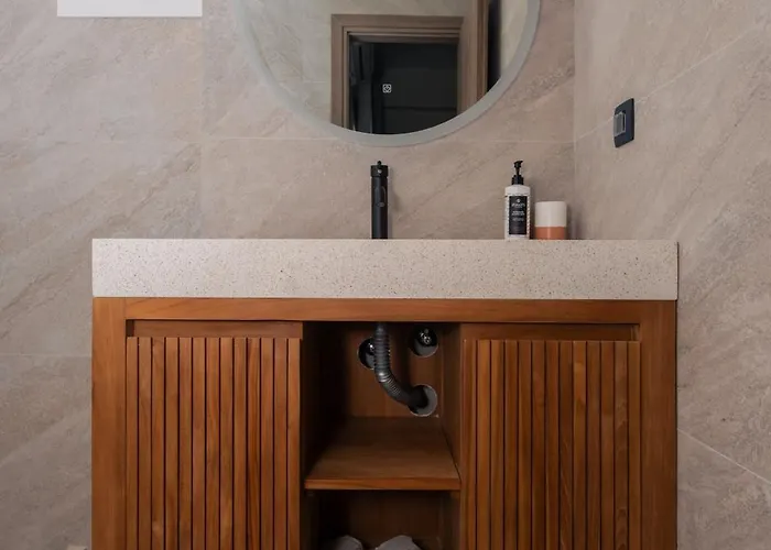 Szálloda Frati Beachfront Perivólosz