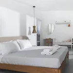Casa Frati & *