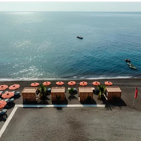 Hotel Frati Beachfront