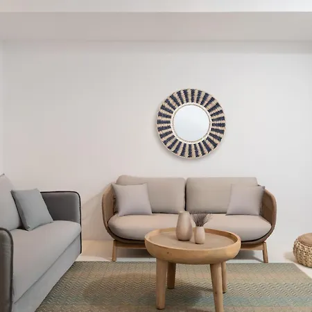 호텔 Frati Beachfront *