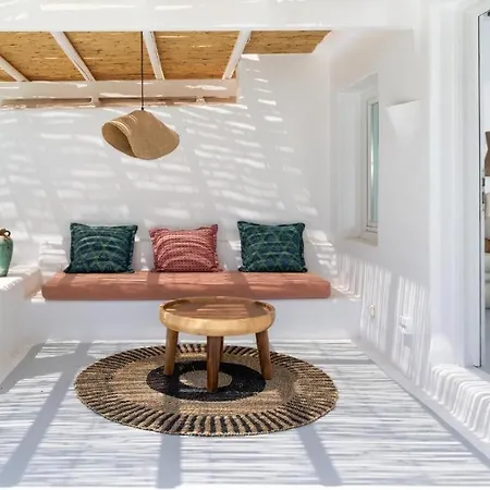 Frati Beachfront *