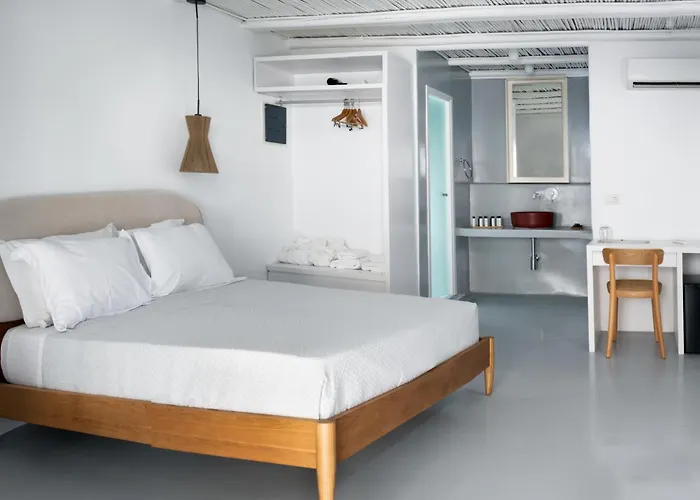 Frati Beachfront פריבולוס