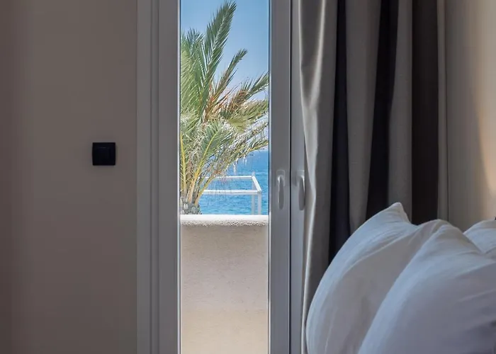 Frati Beachfront * Периволос