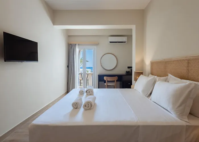 Frati Beachfront * פריבולוס