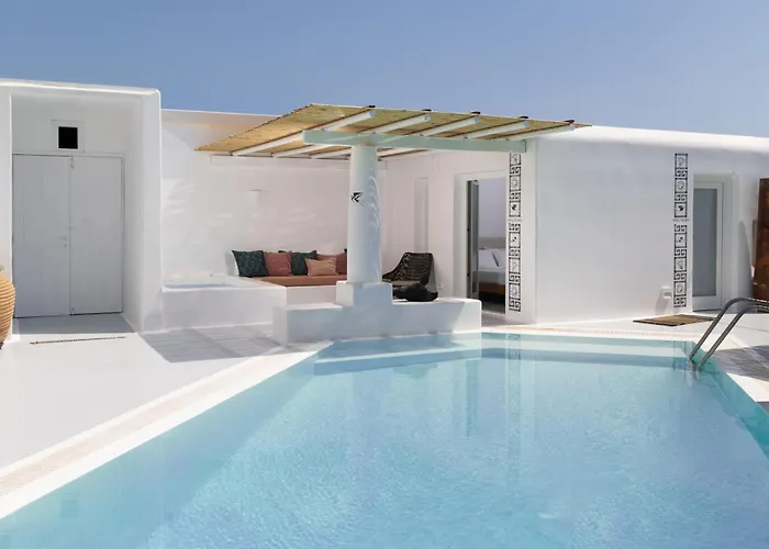 Frati Beachfront Hotel Perivolos (Santorini)