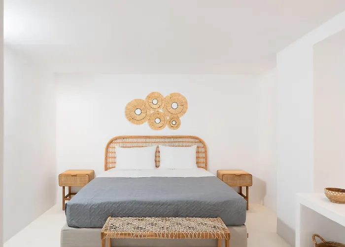 Hotel Frati Beachfront *