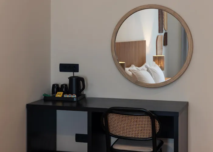 Hotel Frati Beachfront *